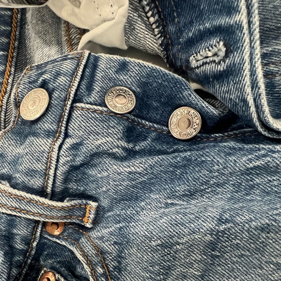 Levi’s pants - Picture 3 of 8